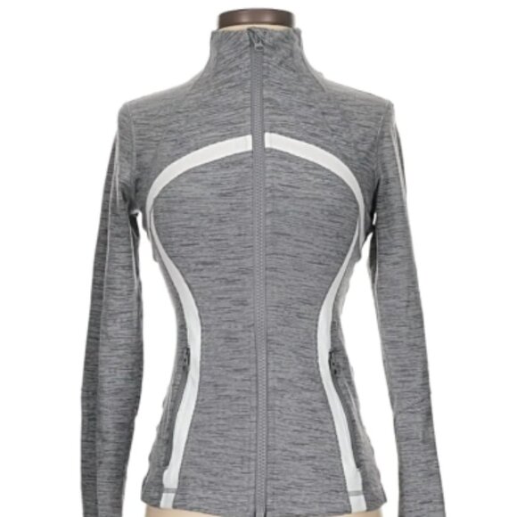 Lululemon Define Jacket Grey Stripe - Size 2 - Picture 1 of 6